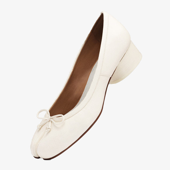 Clean-Line White Split-Toe Flats – CALZARELLI